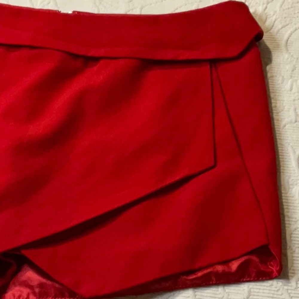 Forever 21 Red Wrap-Front Skort Shorts. Large. Dressy Casual. Pockets - Picture 2 of 7